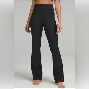 Lululemon Ripple Emboss Black Super High Rise Nulu Pants - size 10 - NWOT